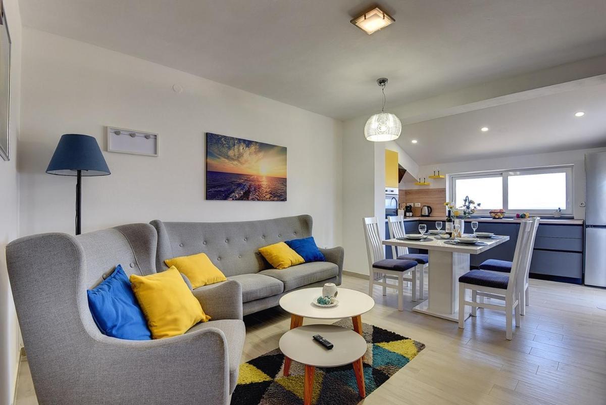 Apartments Lidija Ližnjan 외부 사진